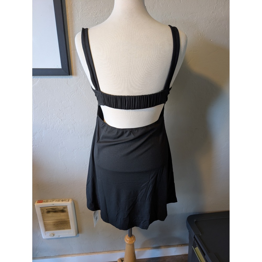 Womens NWT black Cider open back dress size M - Picture 2 of 3